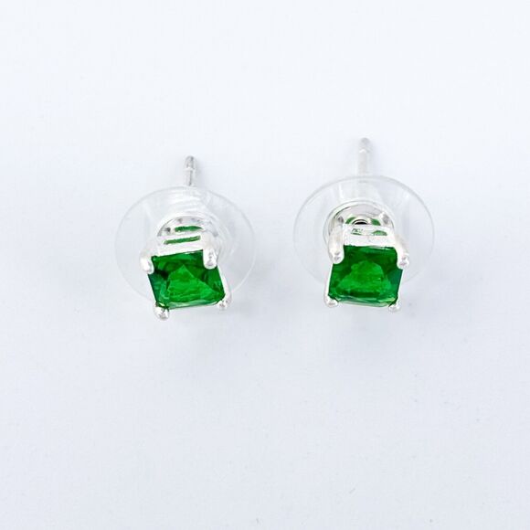 Vintage Sterling Silver 925 5mm Green Cubic Zirconia Stud Earrings - Picture 5 of 7
